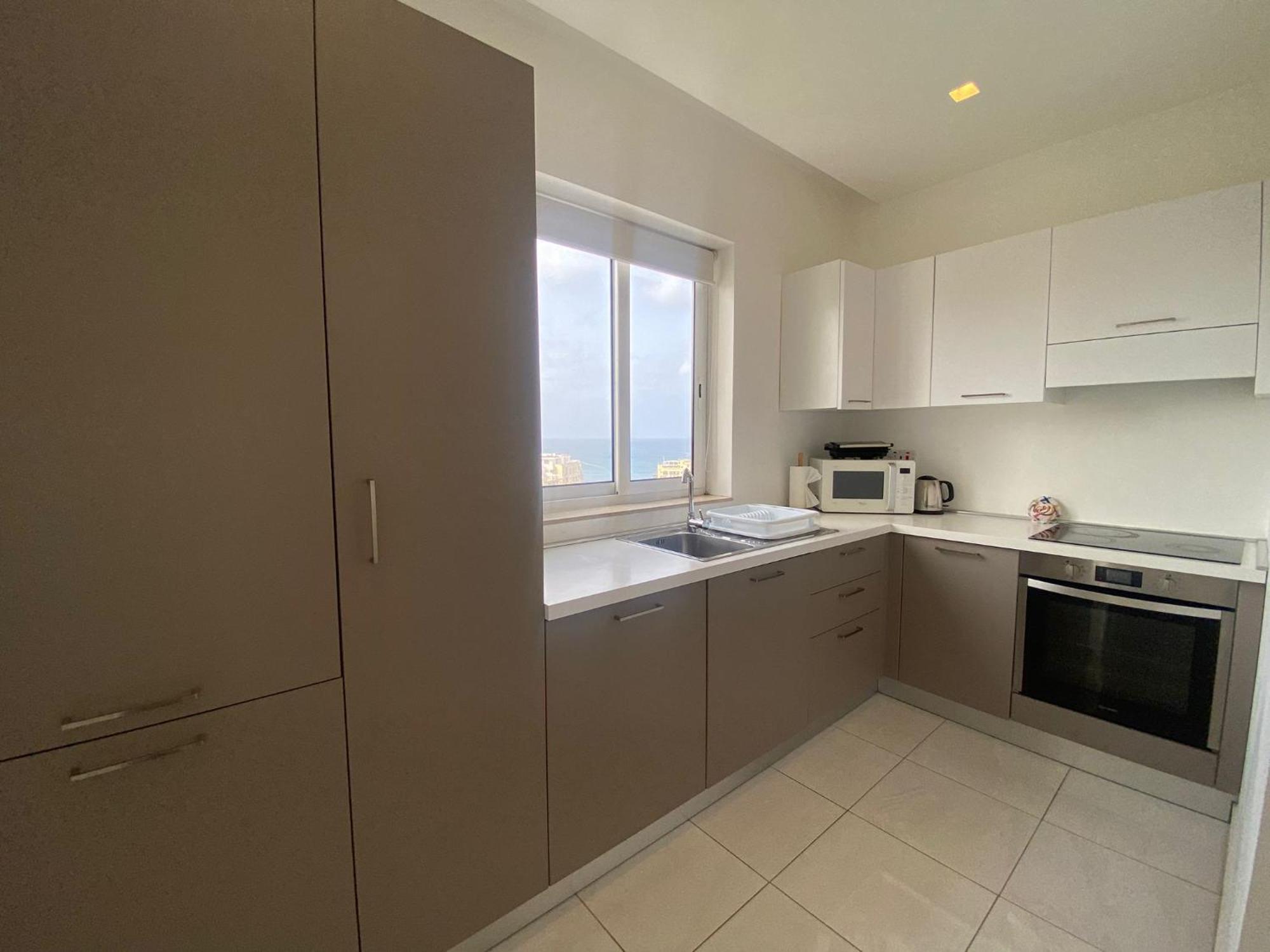 Spectacular Distant Seaview Apt Слима Екстериор снимка