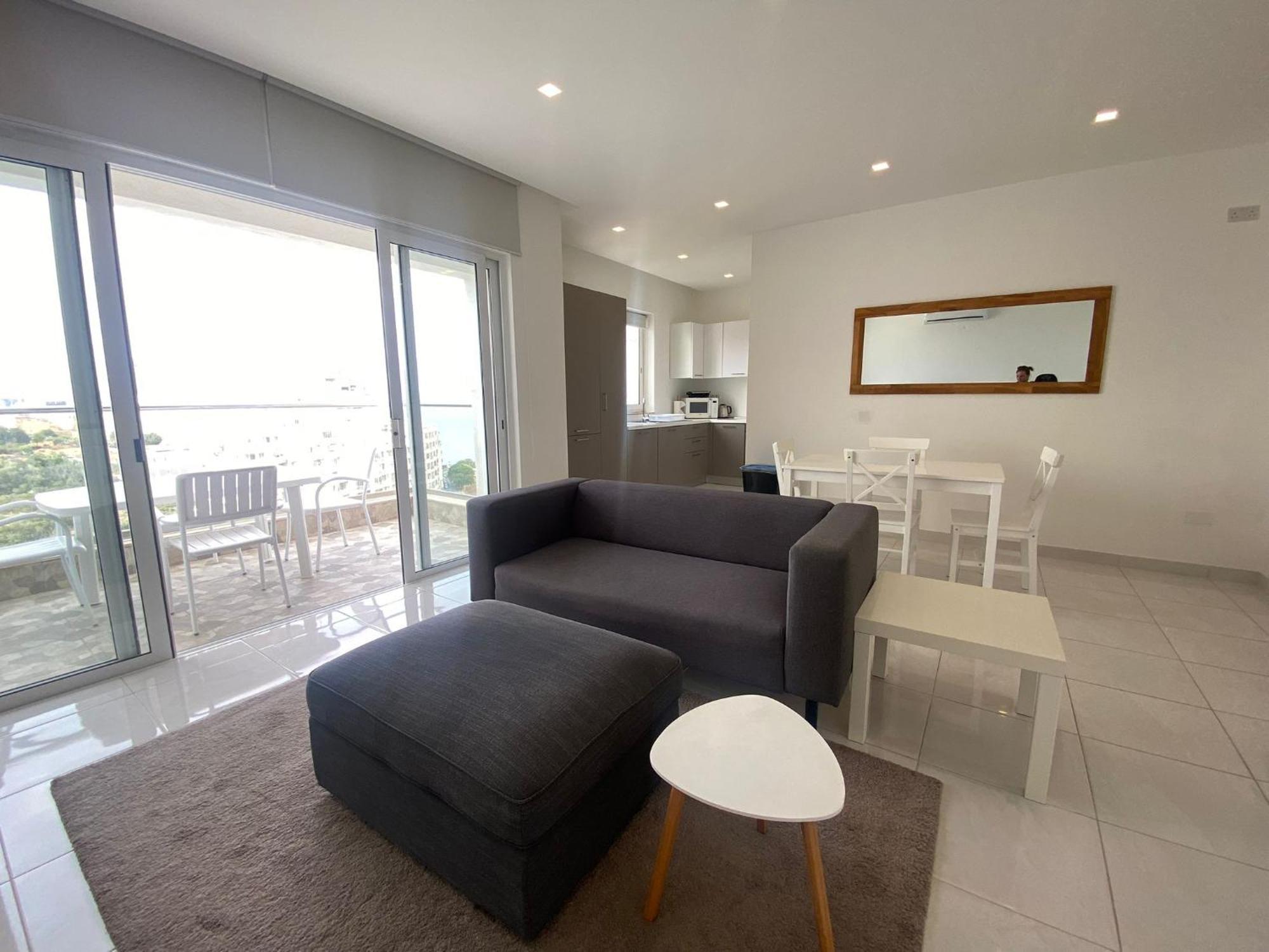 Spectacular Distant Seaview Apt Слима Екстериор снимка